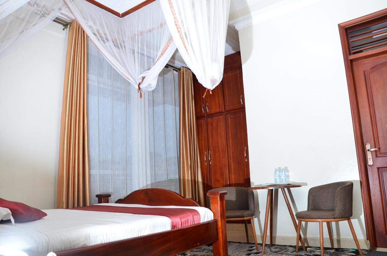 Ss Hotel كامبالا المظهر الخارجي الصورة